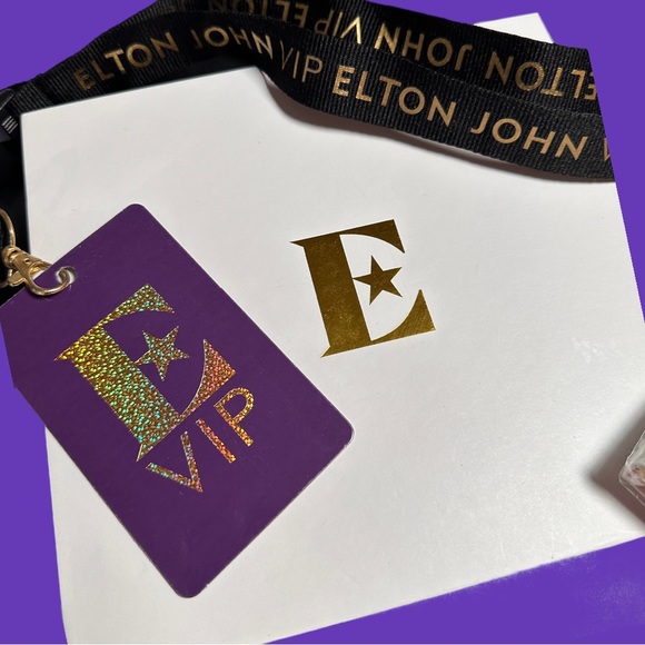 ELTON JOHN FAREWELL TOUR VIP SWAG - Picture 4 of 13